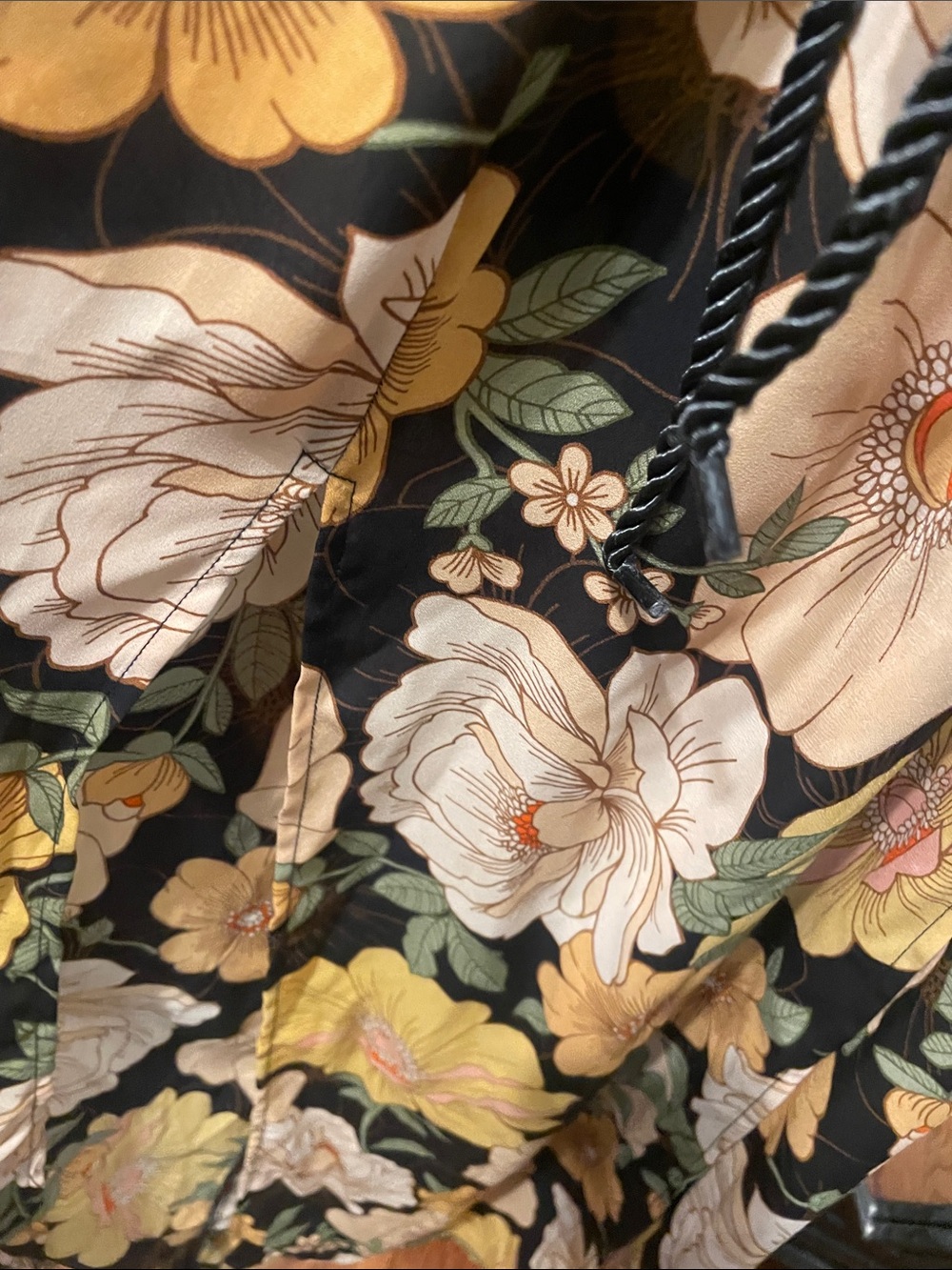Dress Subcategory Identification - Picture 3 of 6